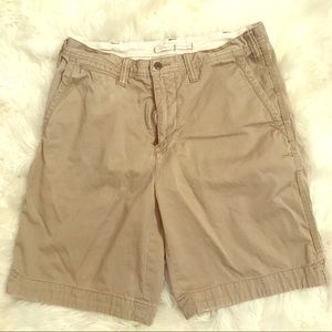 Men’s Polo by Ralph Lauren Khaki Shorts Size 32